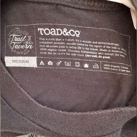 Toad‎ & Co. Men’s Crew Cotton Tee. Black/Green. Medium. - Picture 3 of 4
